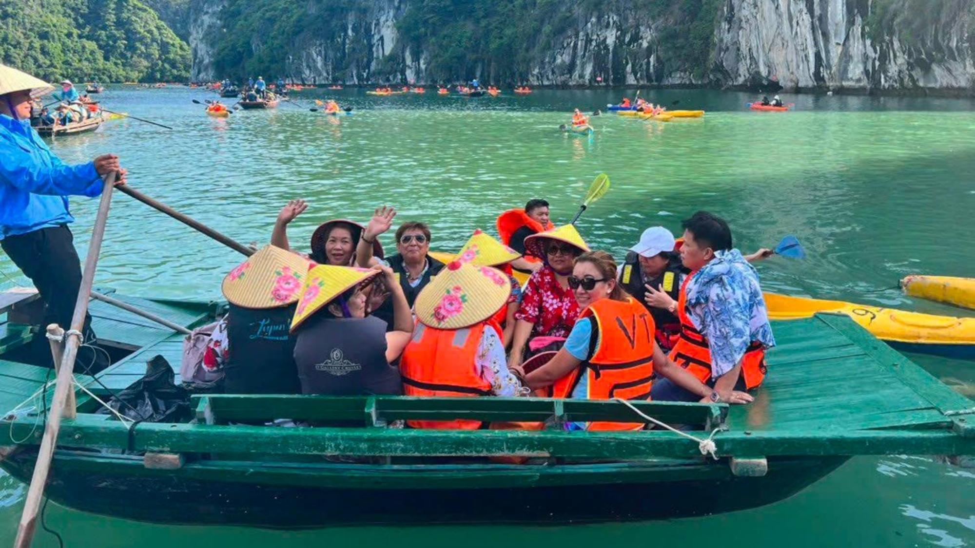 Lotus Boutique Cruise Hotel Ha Long Luaran gambar