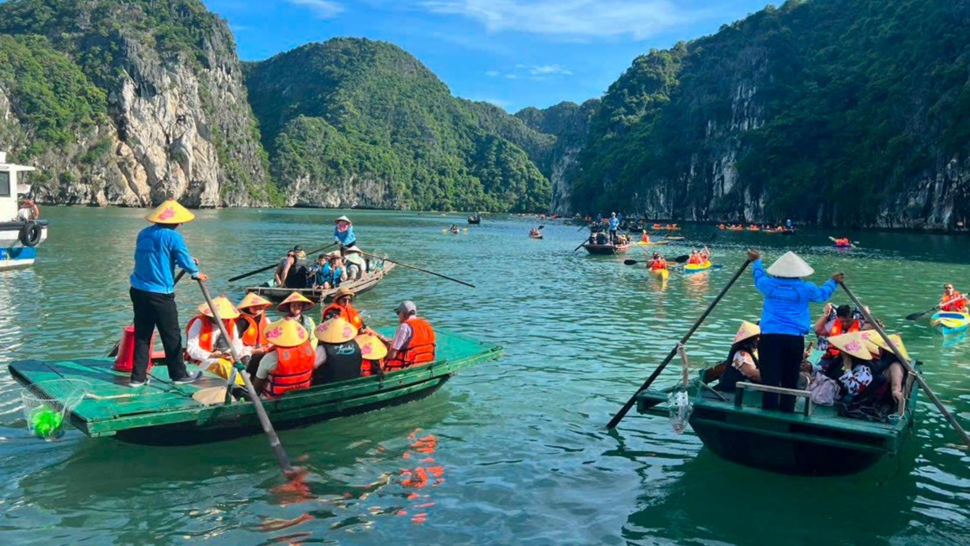Lotus Boutique Cruise Hotel Ha Long Luaran gambar