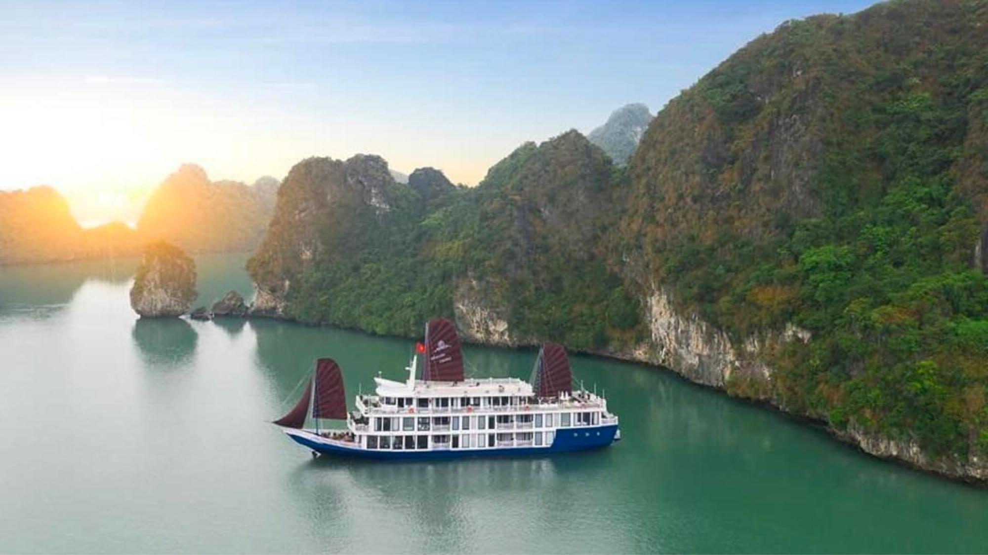 Lotus Boutique Cruise Hotel Ha Long Luaran gambar